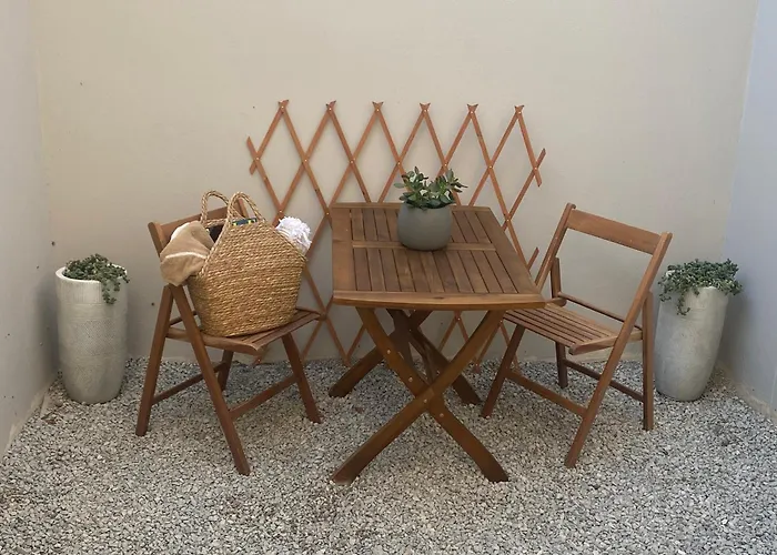 דירה Aris Analipsi